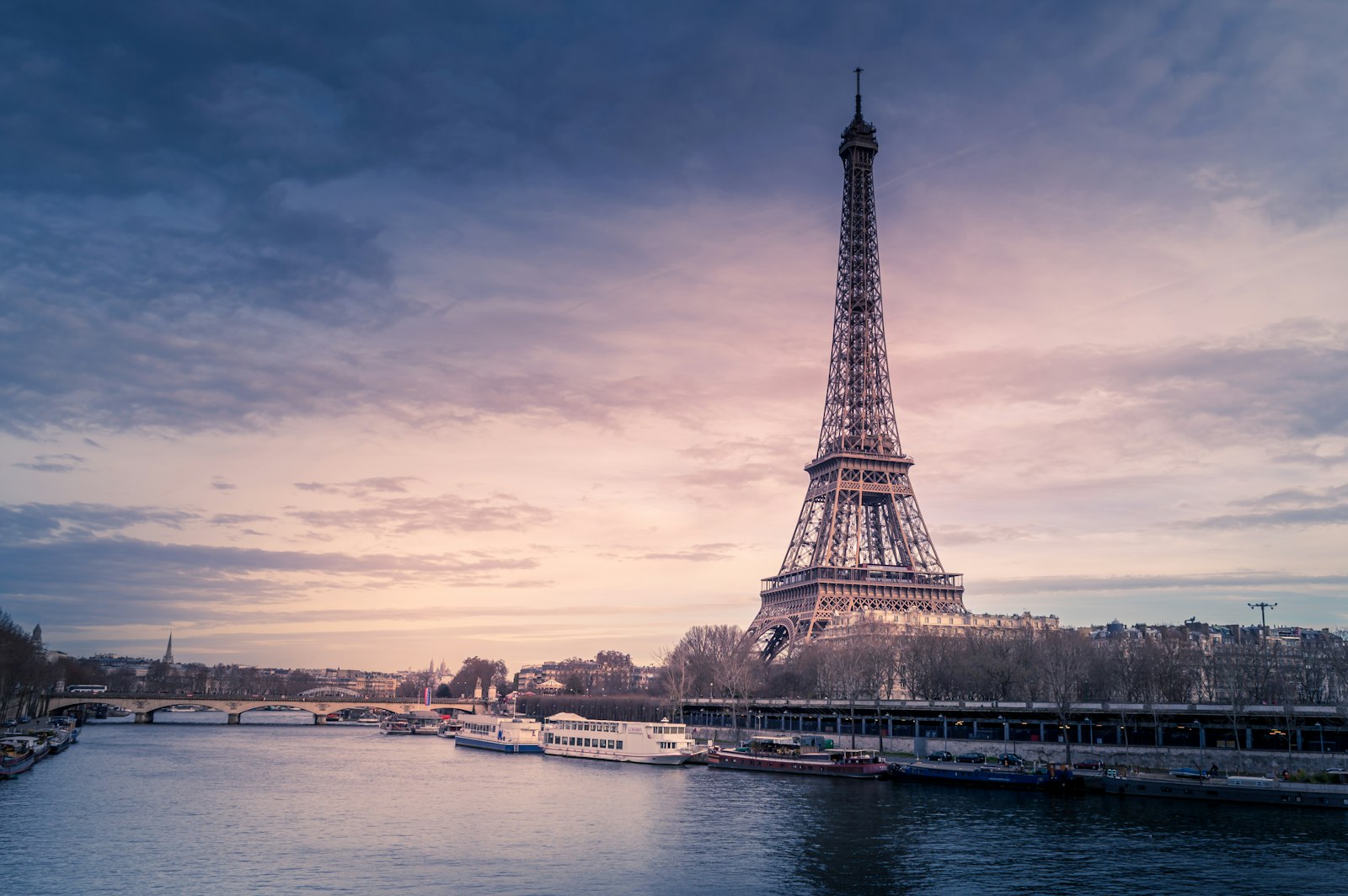 Paris: Art, Gastronomy and Romance in the City of Light in 7 Days