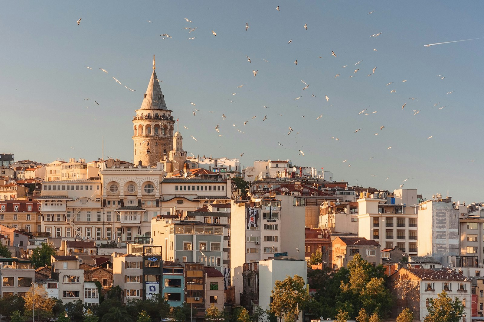 Istanbul: Where East Meets West in 7 Days