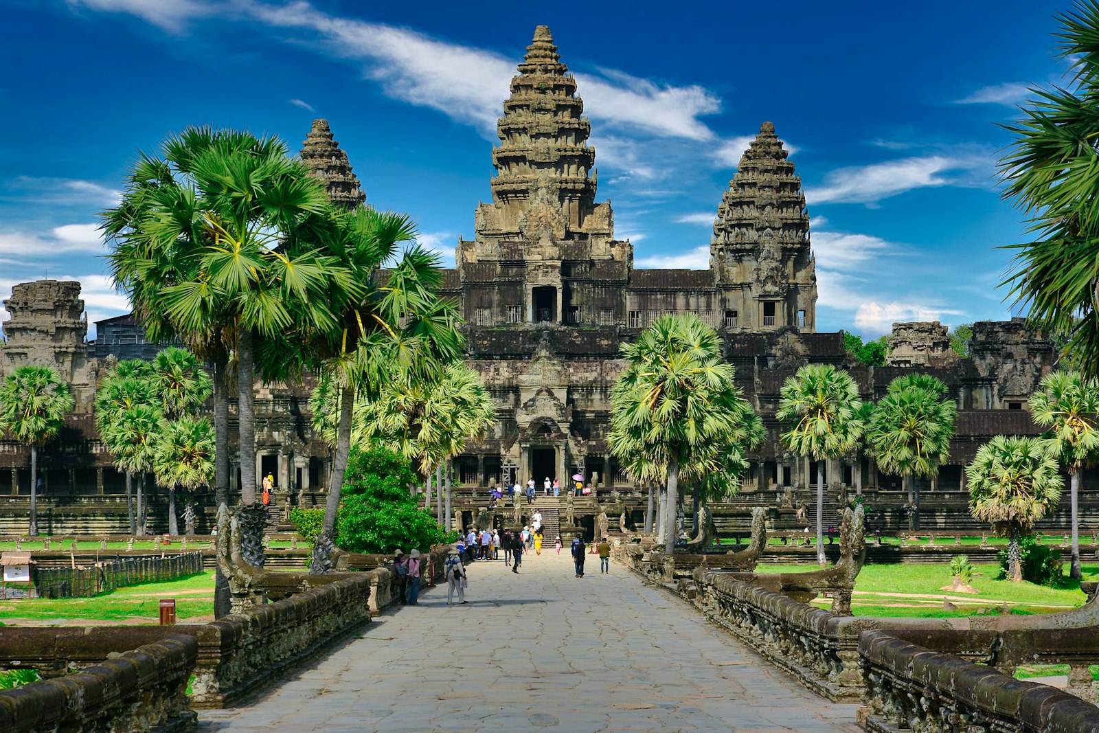 Cambodia: Angkor Wat, Lost Temples and the Soul of the Mekong in 10 Days